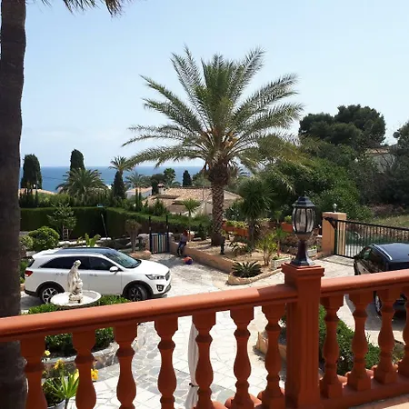 بيت للعطل Centro Turistico Village
