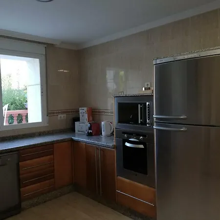 بيت للعطل Centro Turistico Village كاليبي